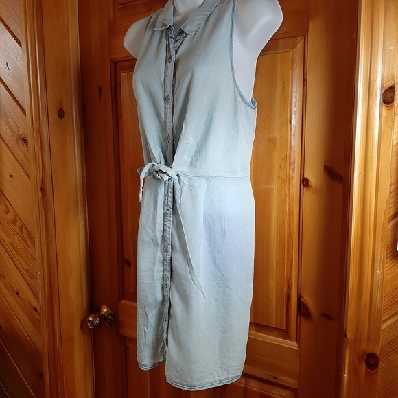 🌷3/$15 - Sienna Sky button up tencel dress - Picture 2 of 5